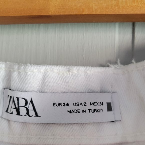 ZARA Distressed Cycling Short - Picture 5 of 9